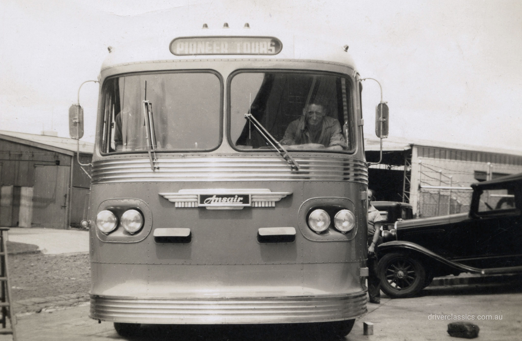 1947 Ansair Reo ‘Pusher’ bus, P-005 prototype Roadliner model 96H, from the front. Photo taken at Ansair Factory Essendon VIC in 1947.