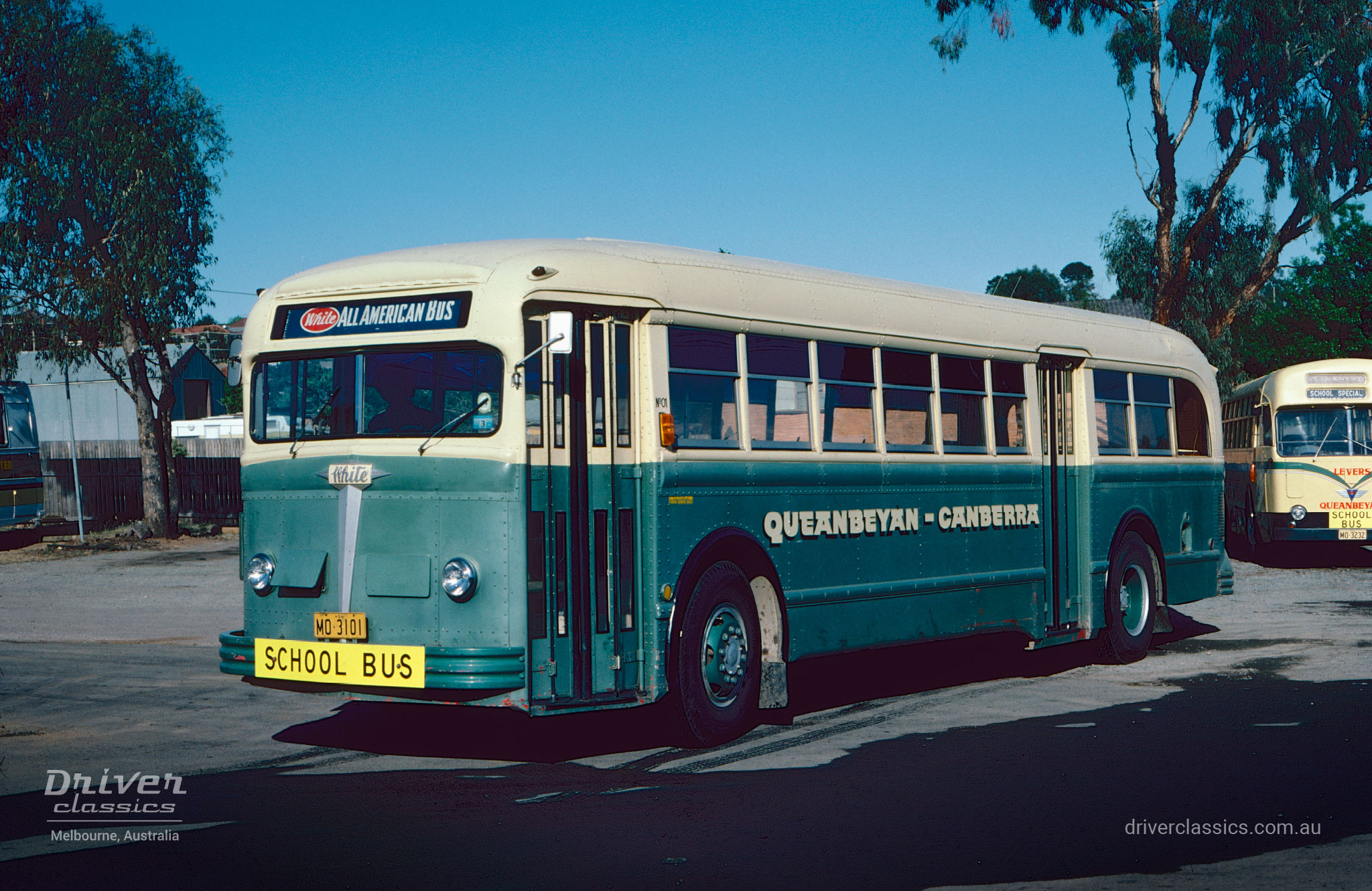 White 798-12 bus, 1948 model, Lever Coach Lines, preparing for a school service. Photo Taken in Queanbeyan NSW in November 1982.